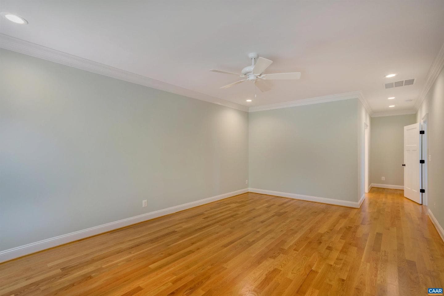 154 Eagle Creek Ter photo 14