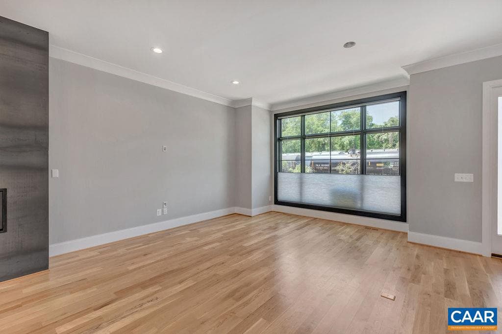 1223 Pen Park Ln photo 11