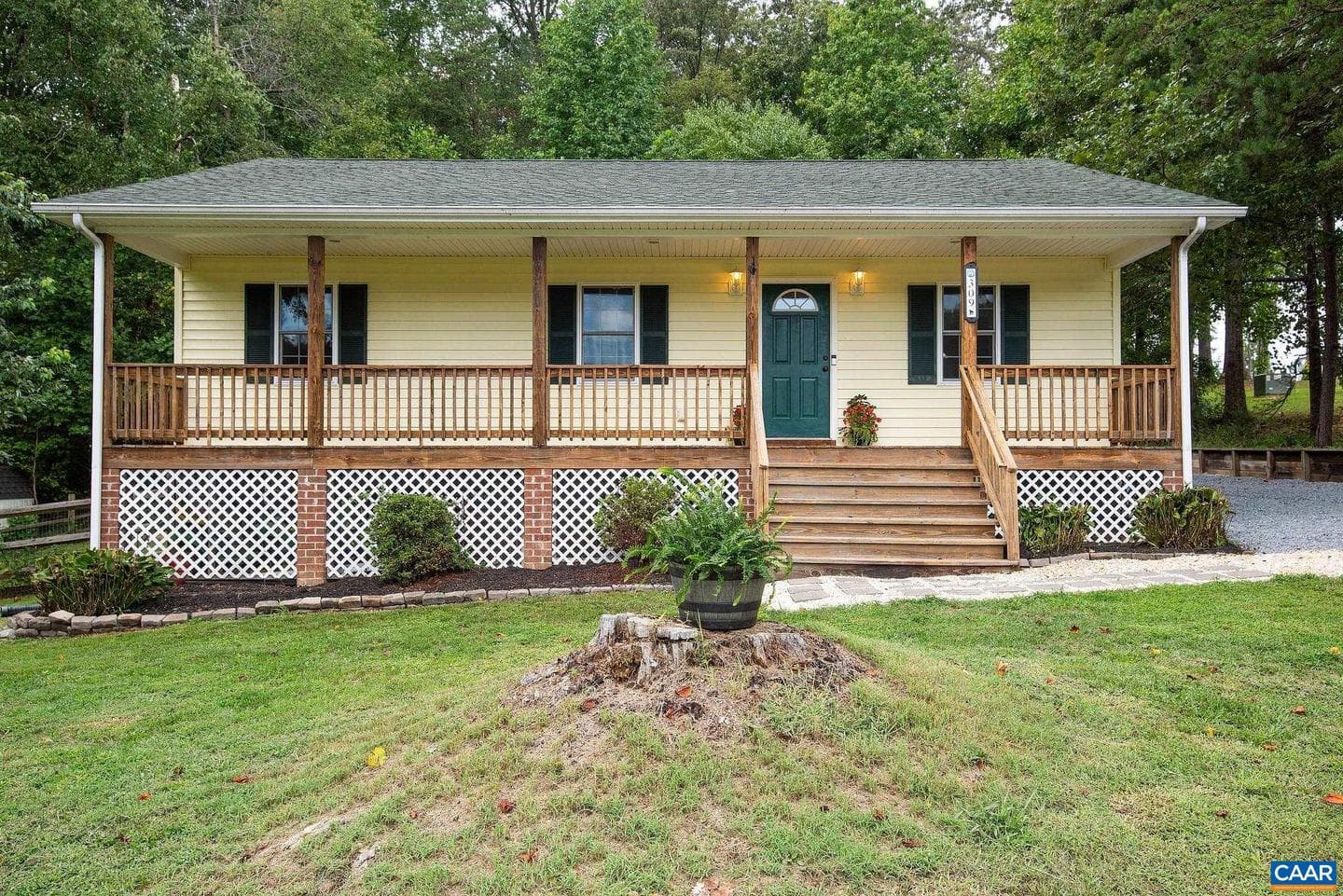 309 Richmond Ave photo 1