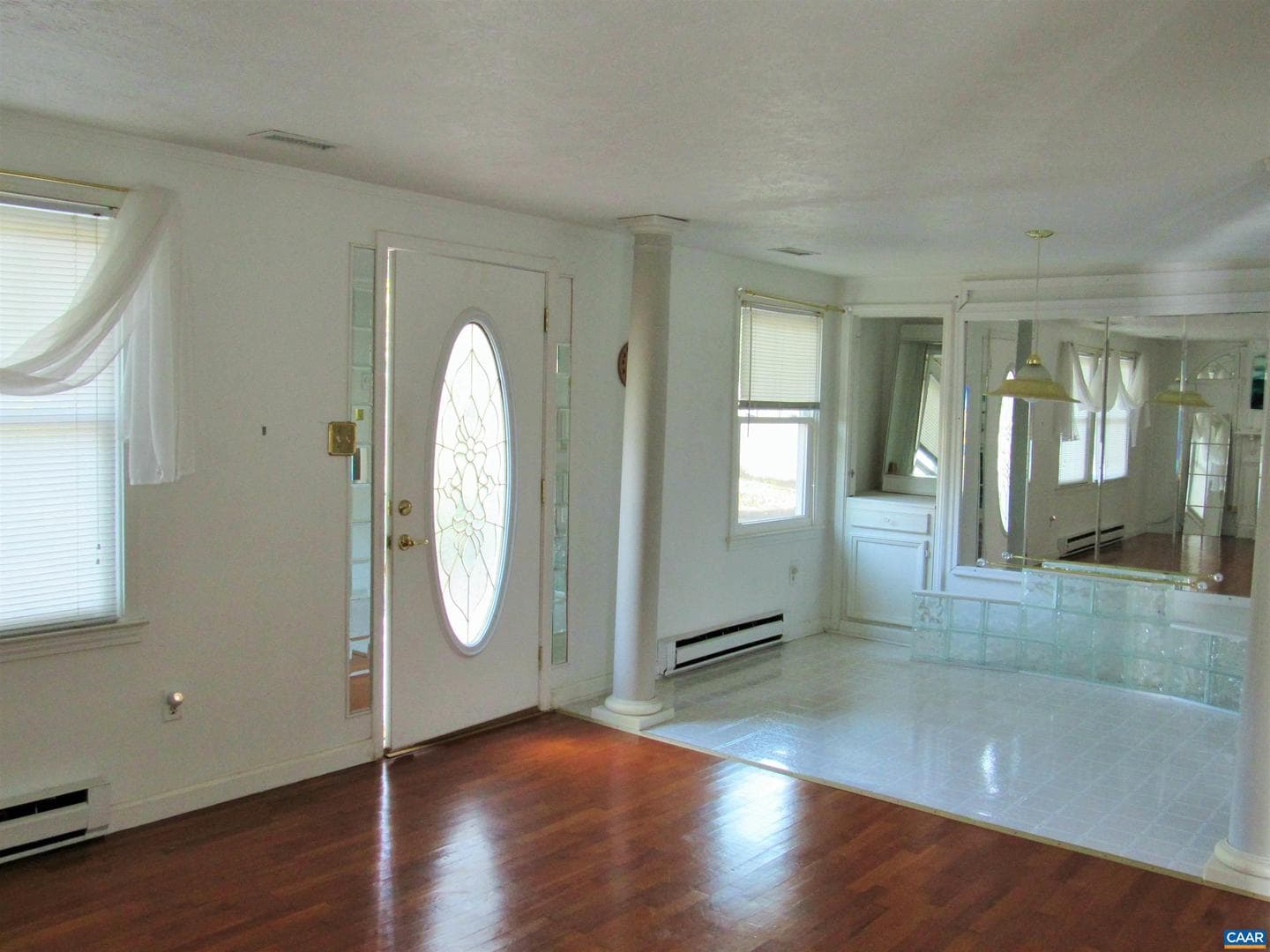 363 Village Rd photo 14
