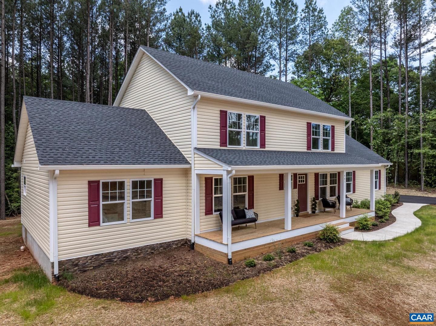 487 Kenwood Ln