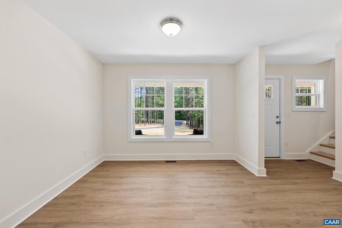 487 Kenwood Ln photo 15