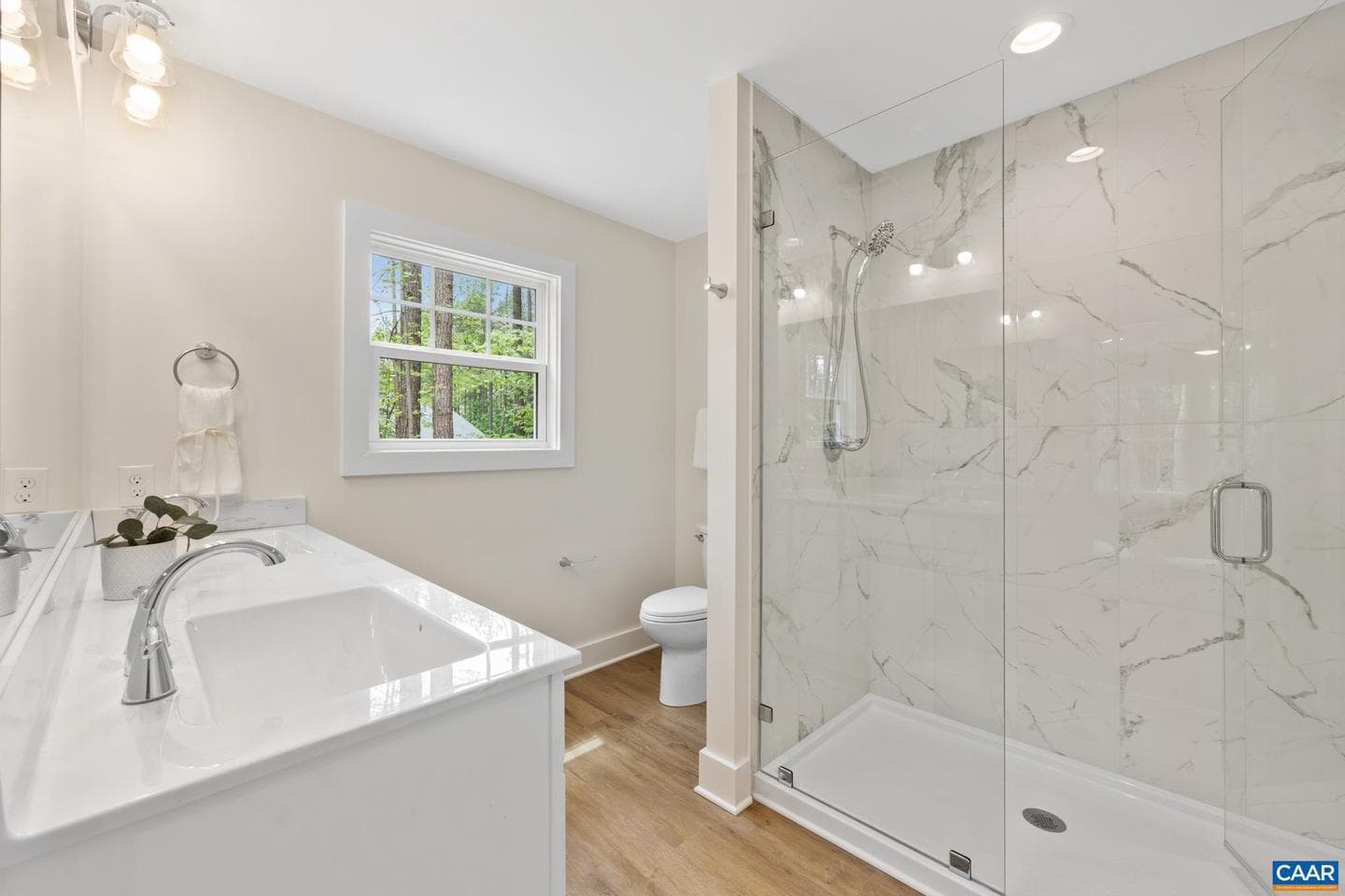 487 Kenwood Ln photo 22