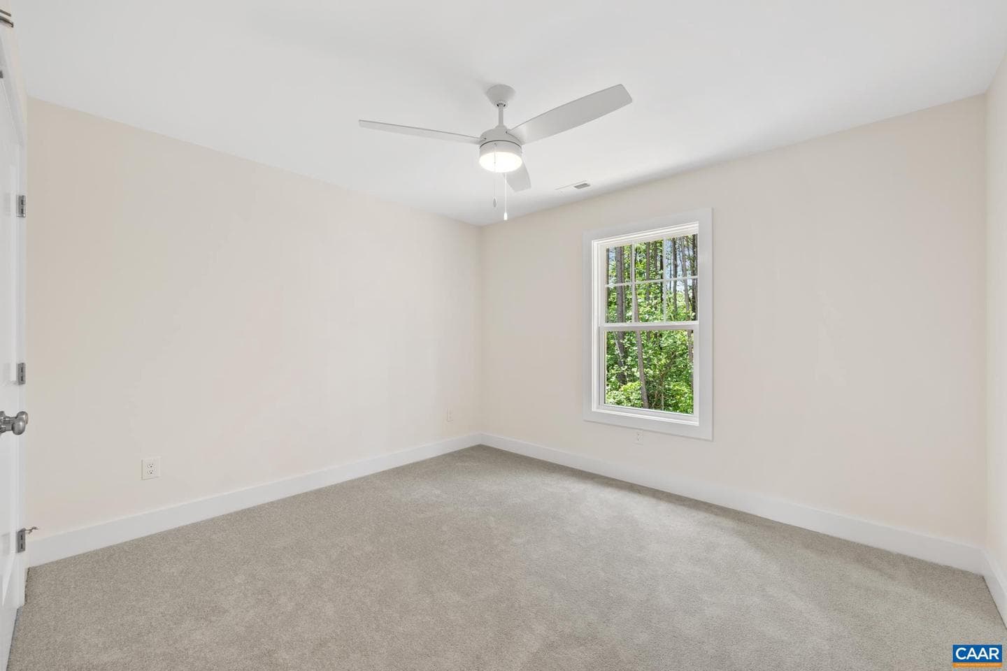 487 Kenwood Ln photo 34