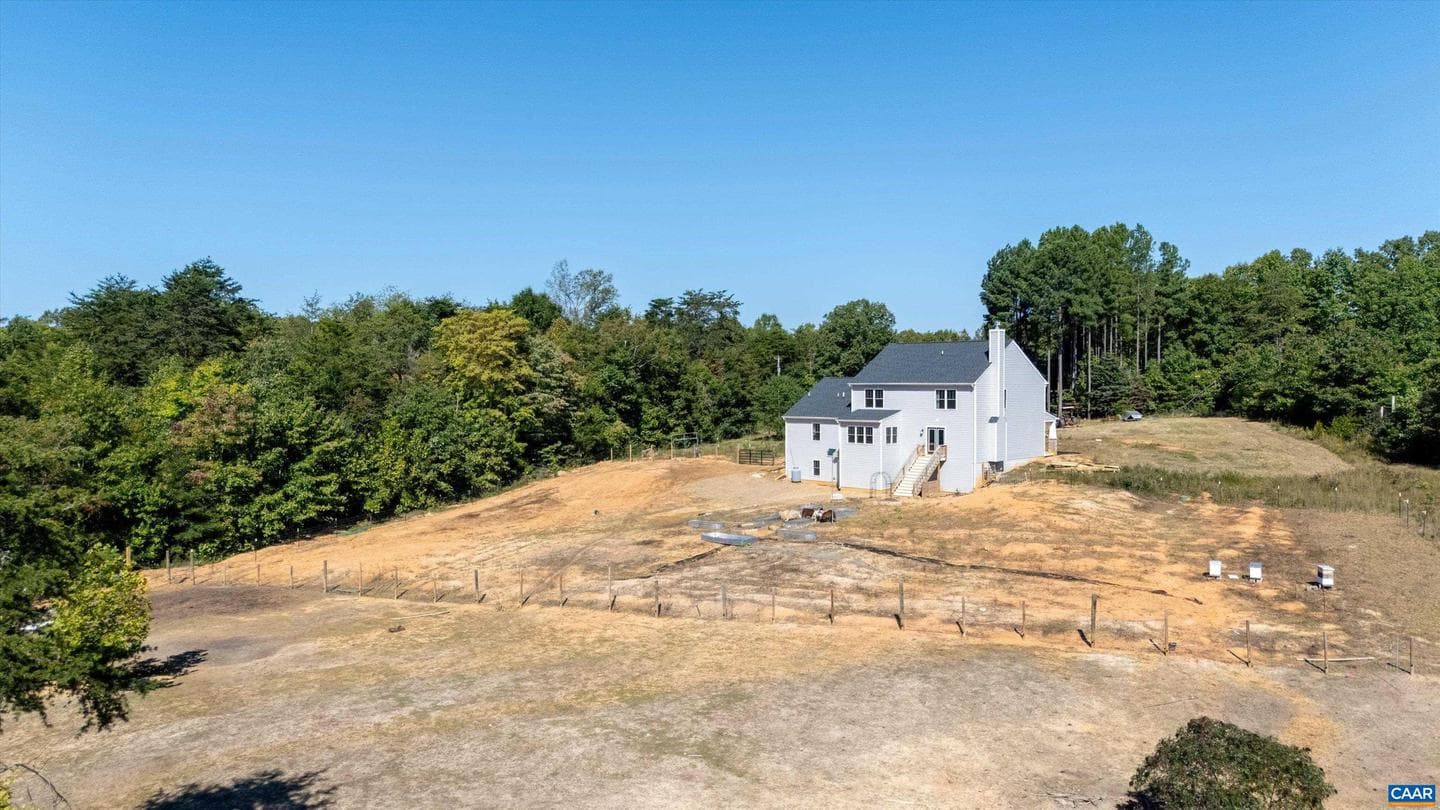 1889 Pond Rd photo 51