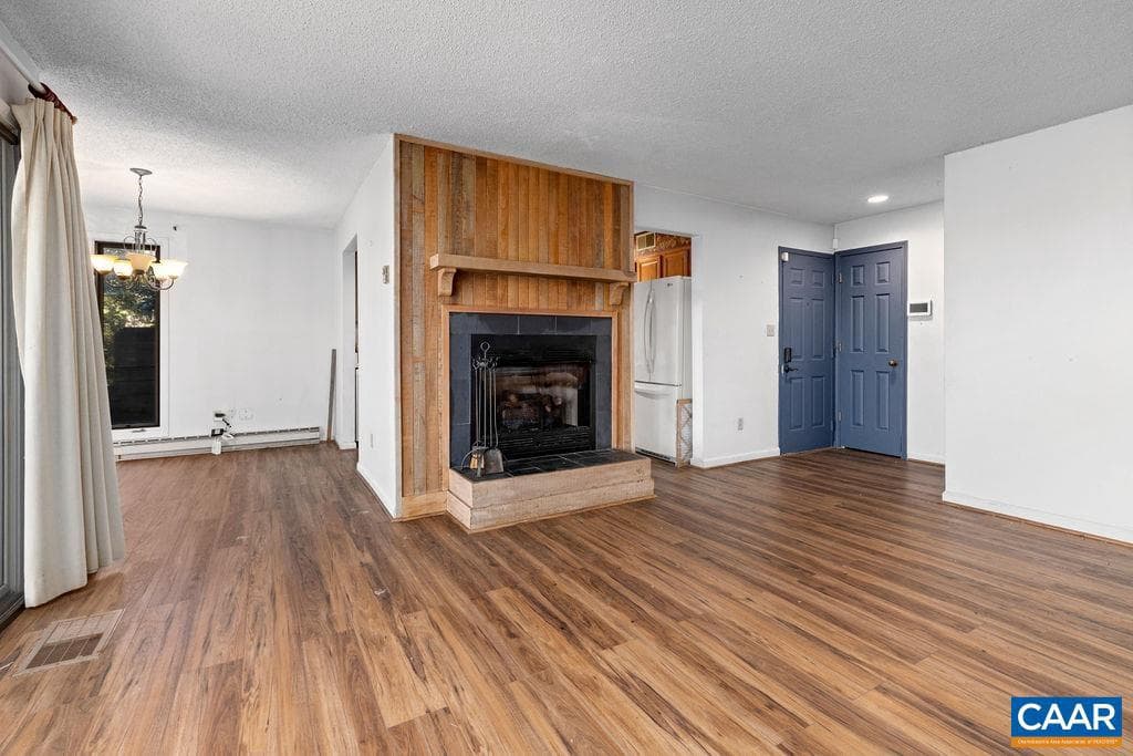 2025 Stone Ridge Condos photo 4