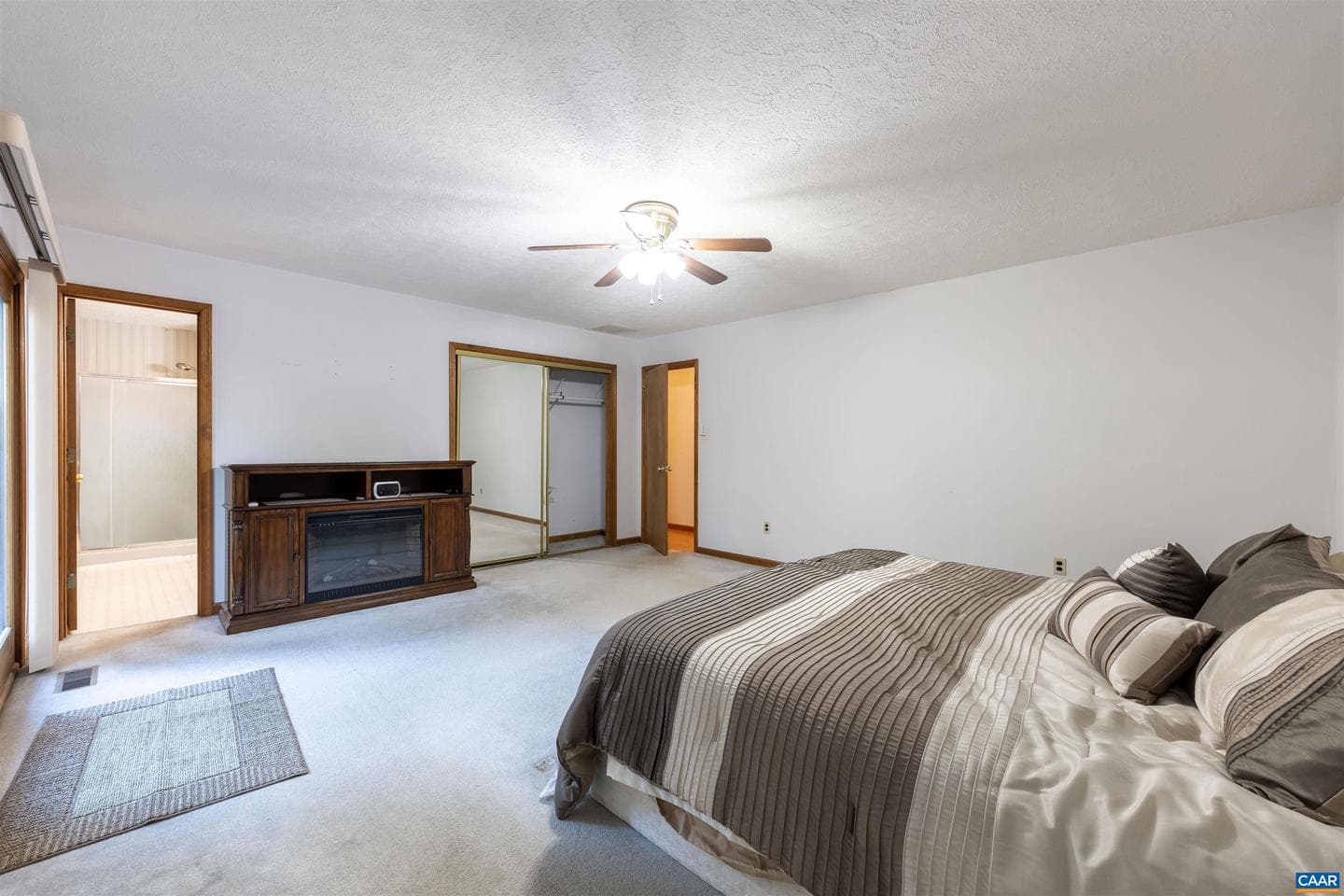 210 Pasture Ln photo 14