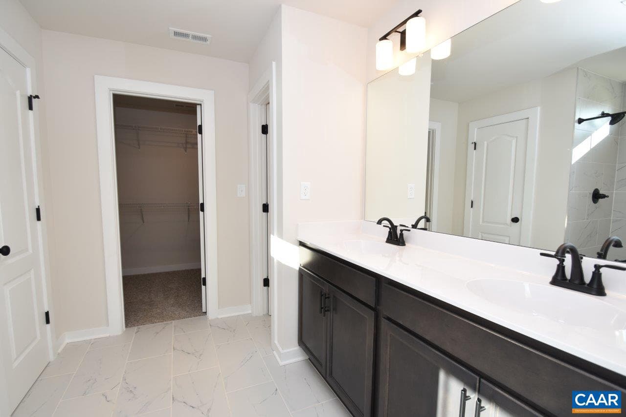 464 Forest Glen Ln #fg 22 photo 12