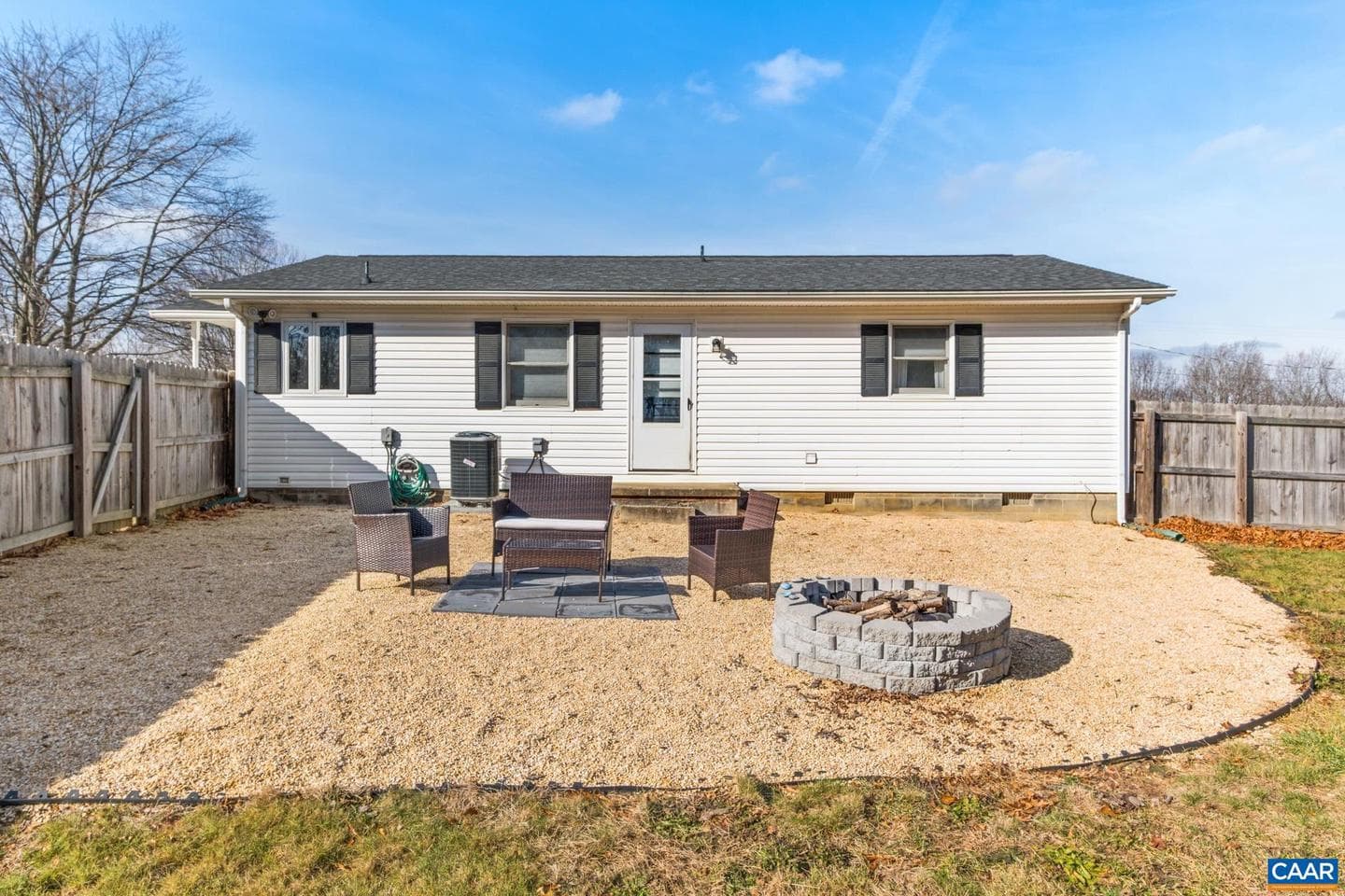 74 View Dr photo 5