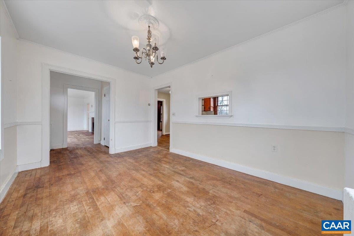 2420 James River Rd photo 17