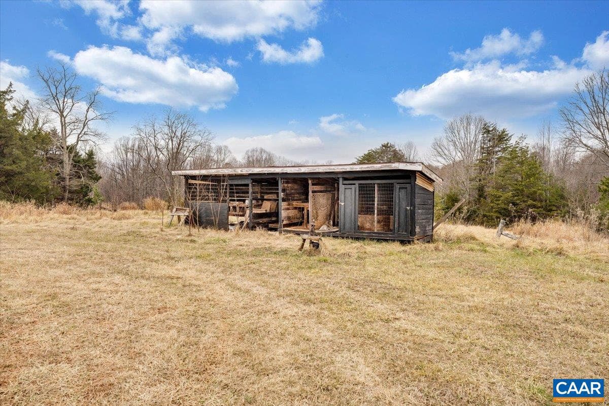 2420 James River Rd photo 65