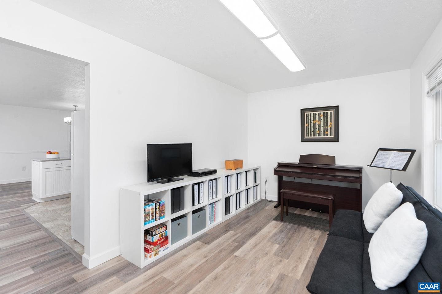 286 Ralston Ln photo 30