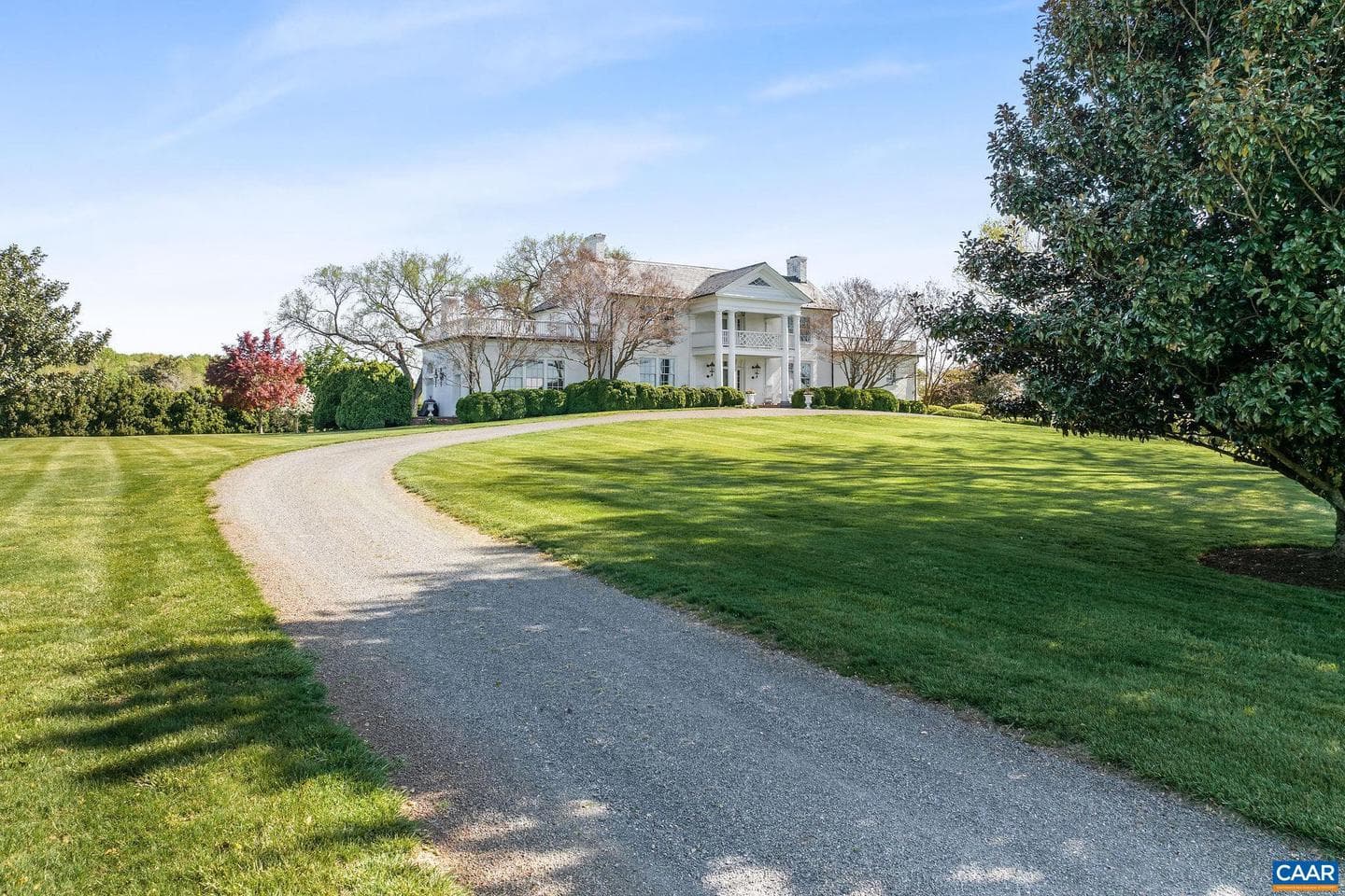 8199 Scottland Farm Dr photo 5