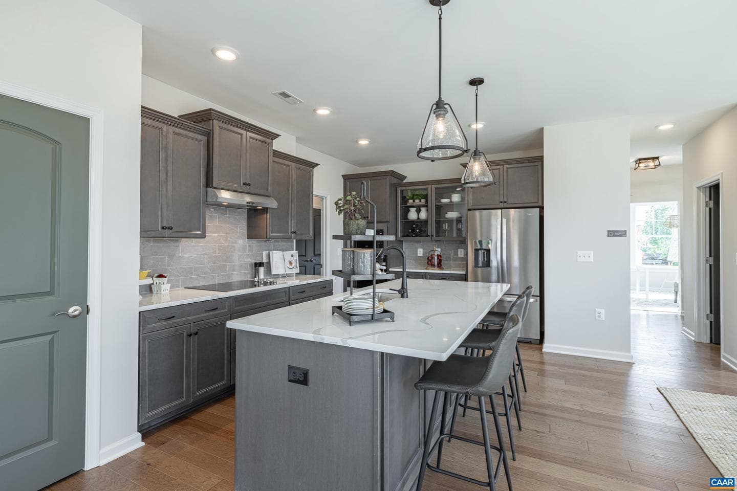 531 Bayberry Ln photo 10