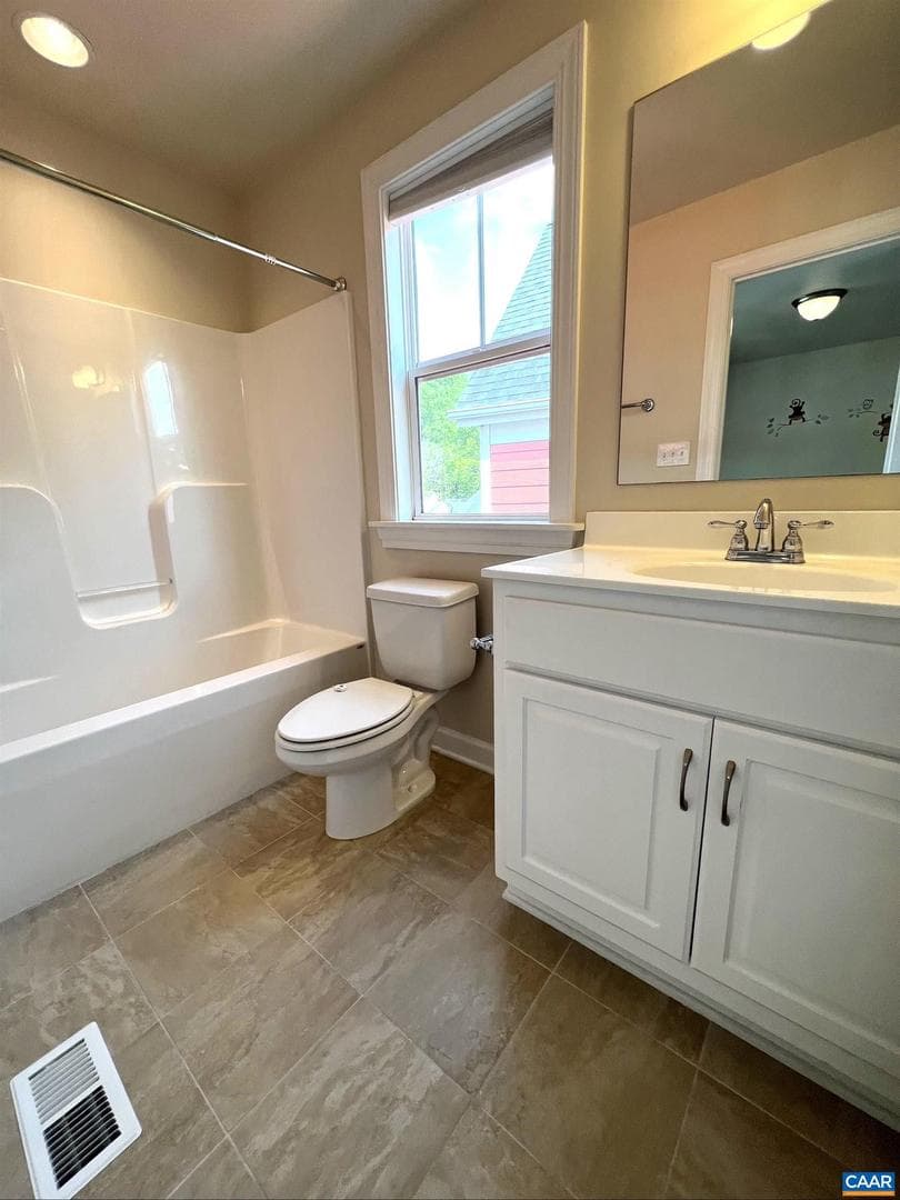 251 Huntley Ave photo 22
