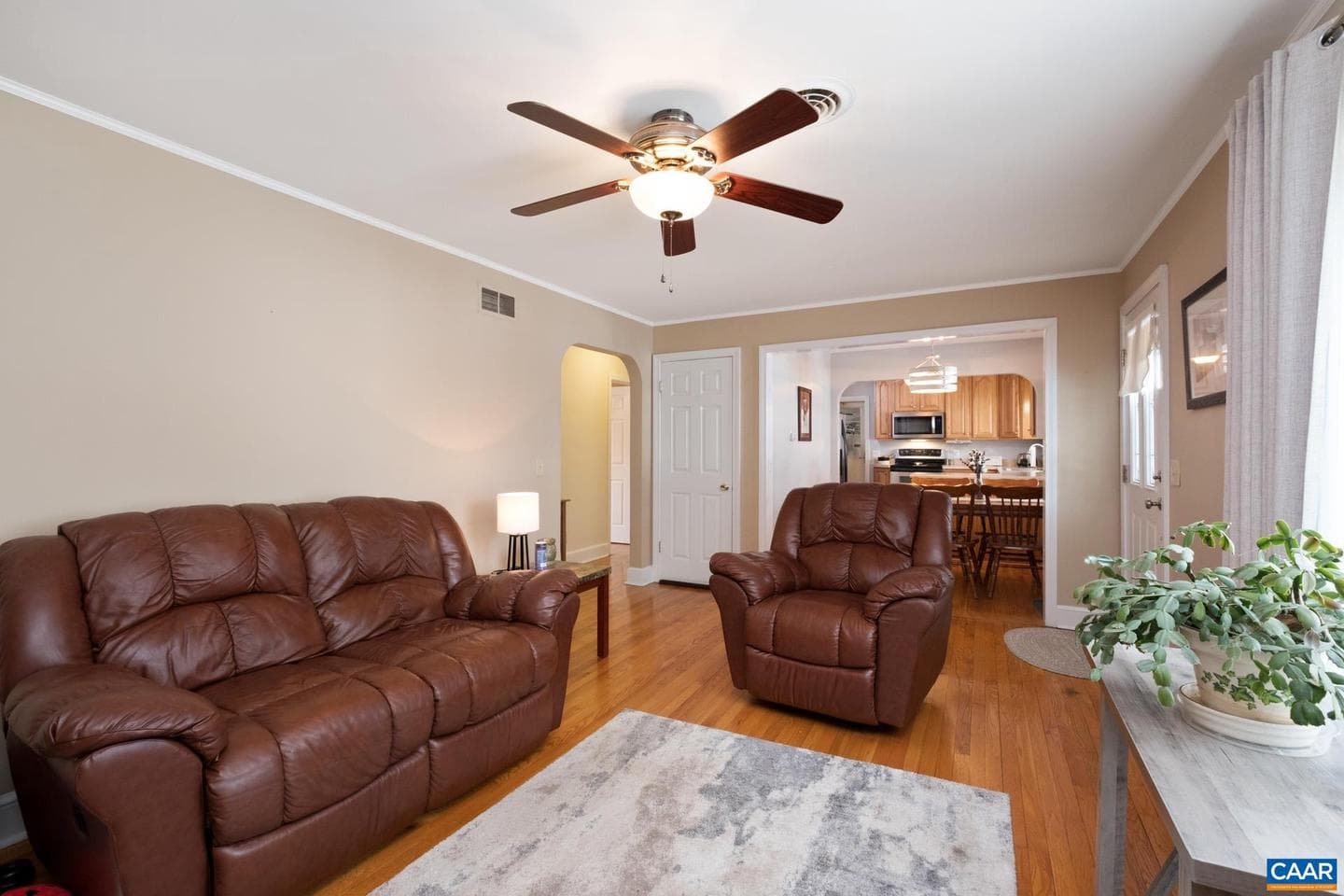 1513 Dennison Ave photo 13