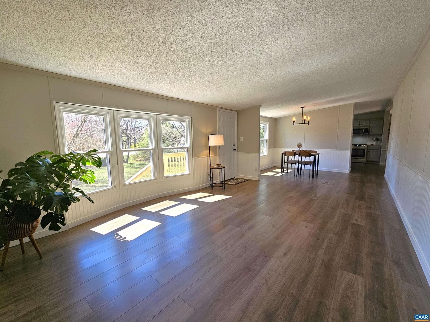 2711 Ranson Rd photo 2