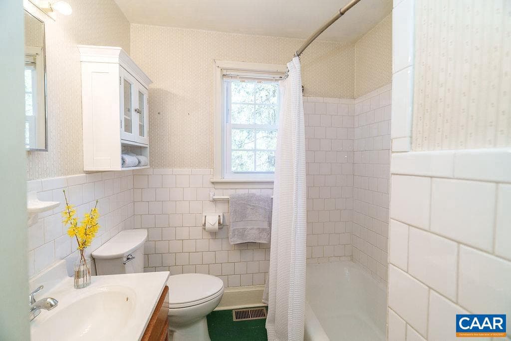 1433 Plymouth Rd photo 23