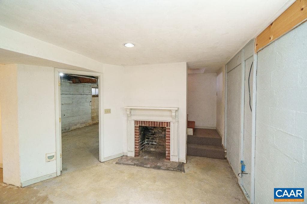 1433 Plymouth Rd photo 35