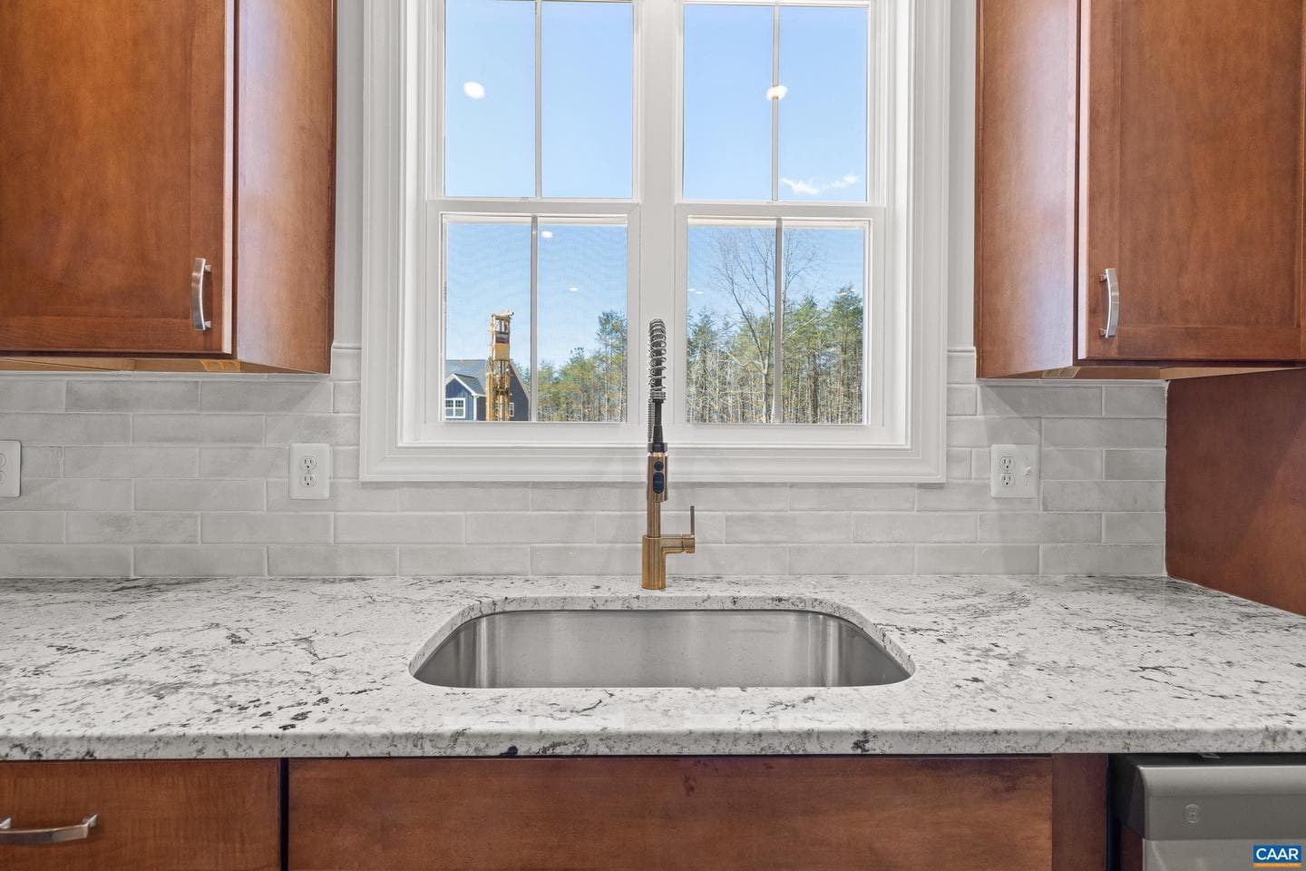 33 Whisperwood Ct photo 29
