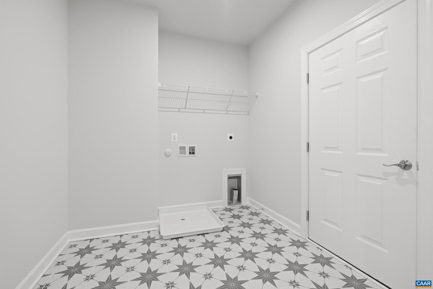 33 Whisperwood Ct photo 32