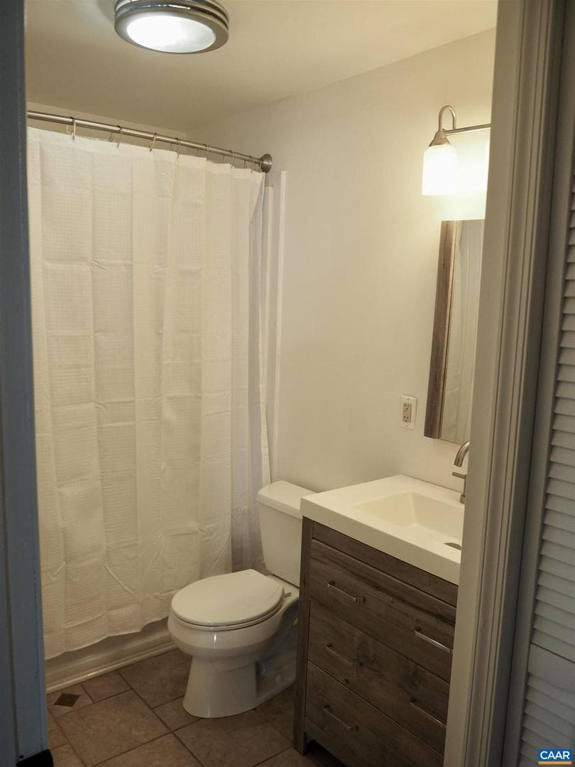 4646 Woods Edge Rd photo 16