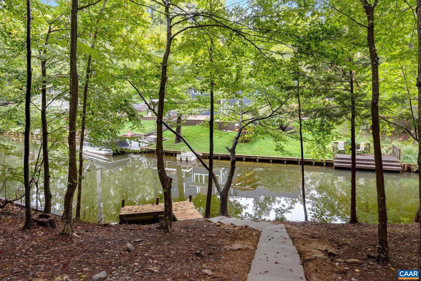 13 Chatham Ln photo 33