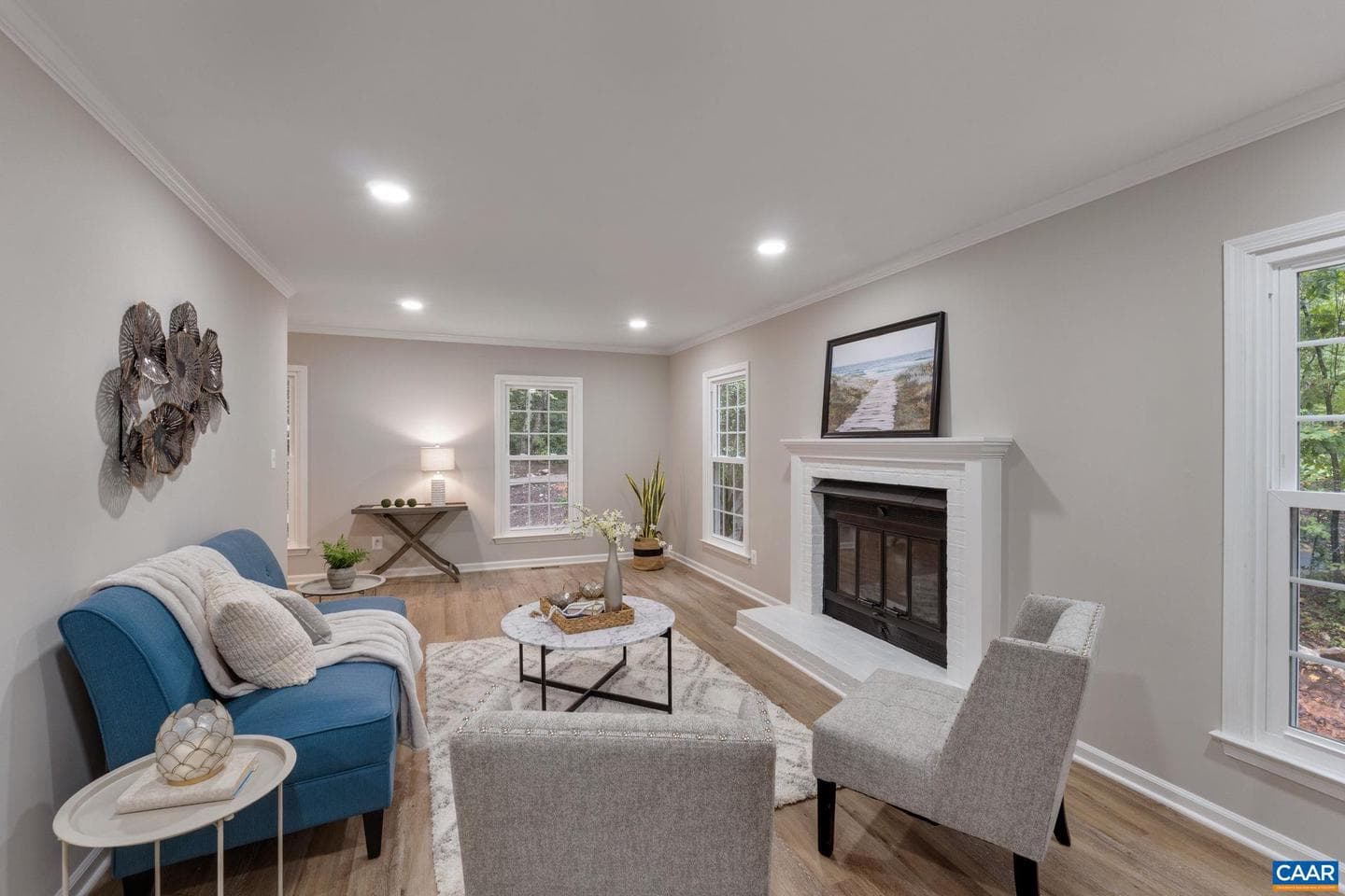 13 Chatham Ln photo 9
