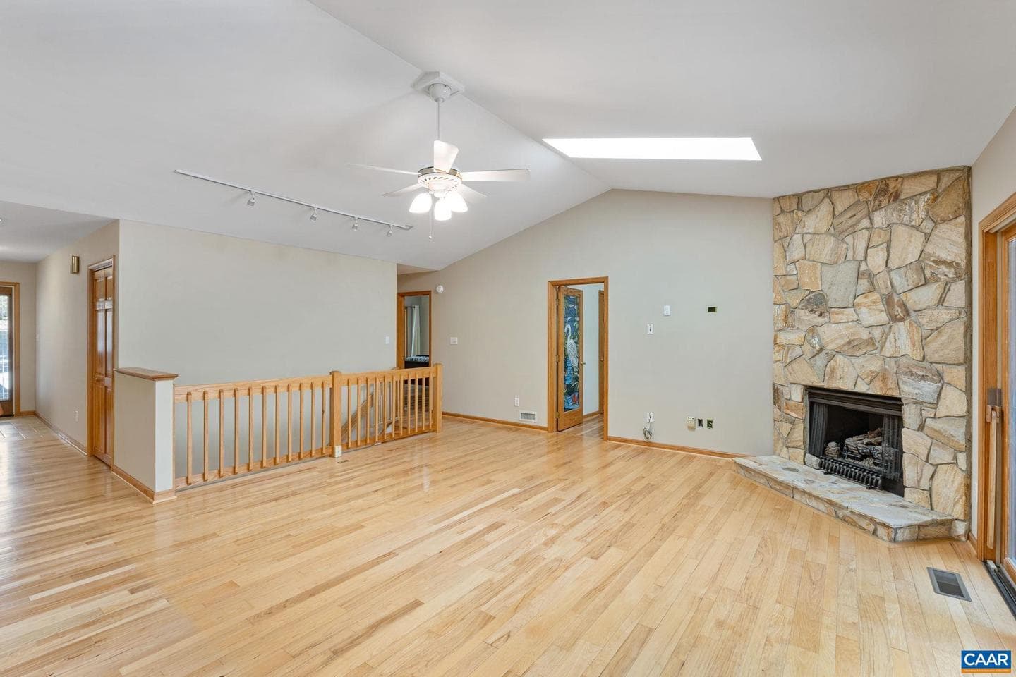 65 Wildwood Dr photo 13