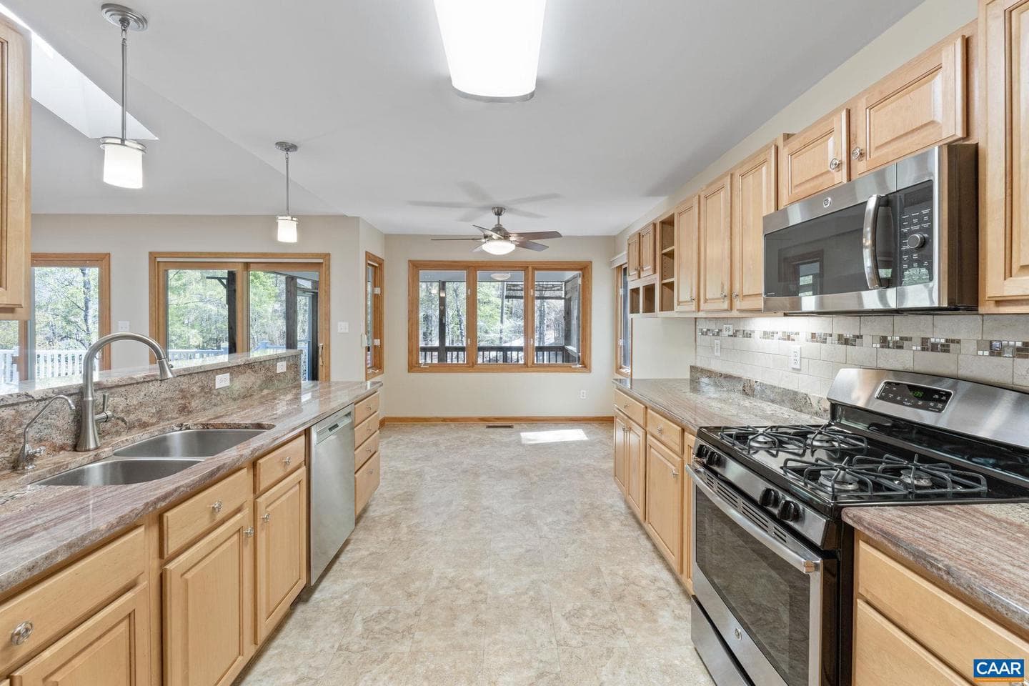 65 Wildwood Dr photo 14