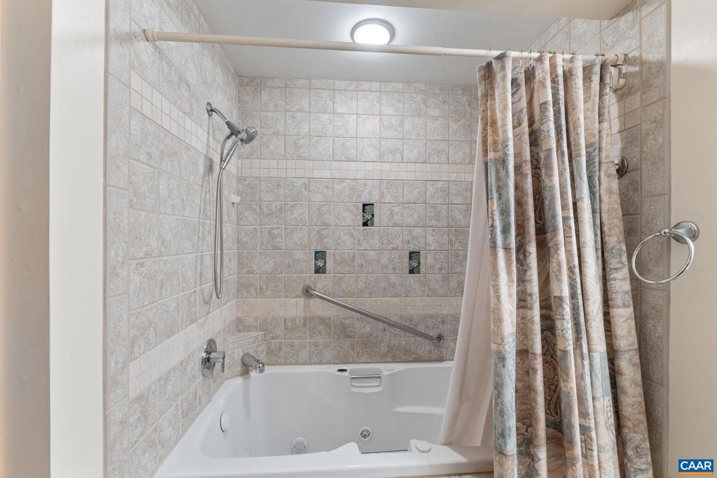 65 Wildwood Dr photo 32