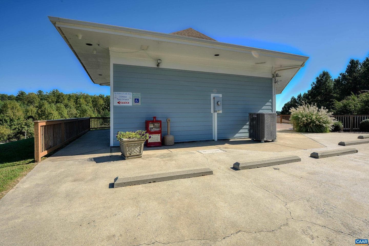 295 Hemlock Loop photo 68