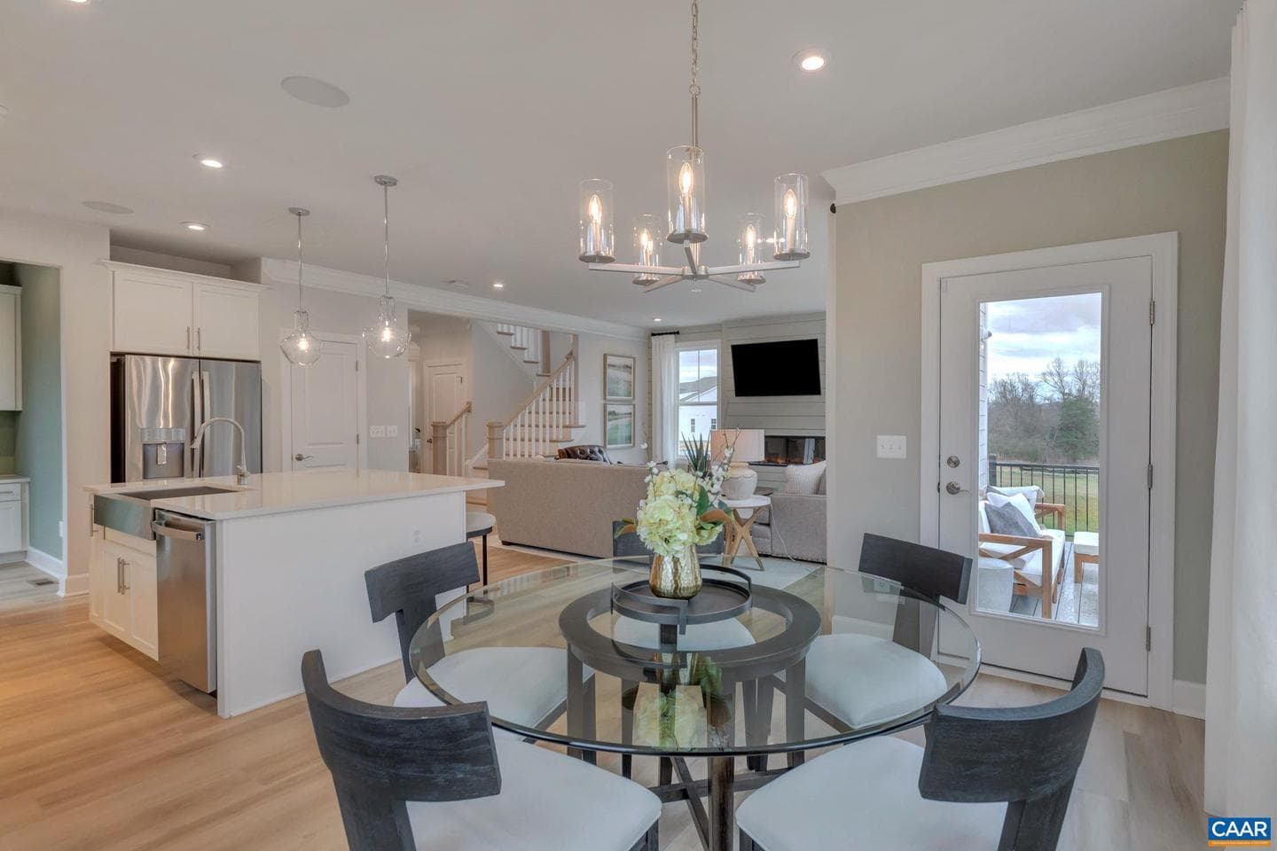 3059 Rambling Brook Ln photo 9