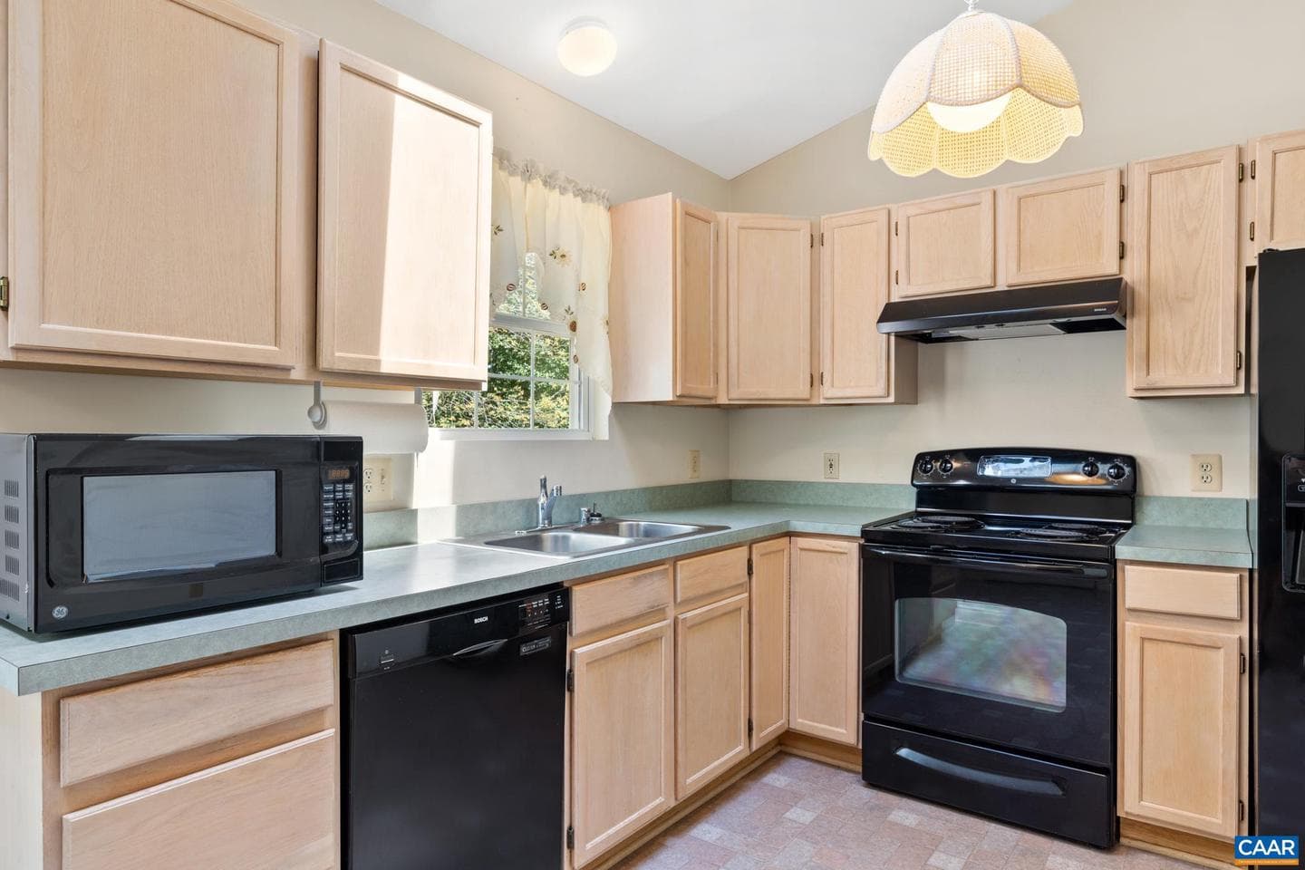 134 William Rd photo 12