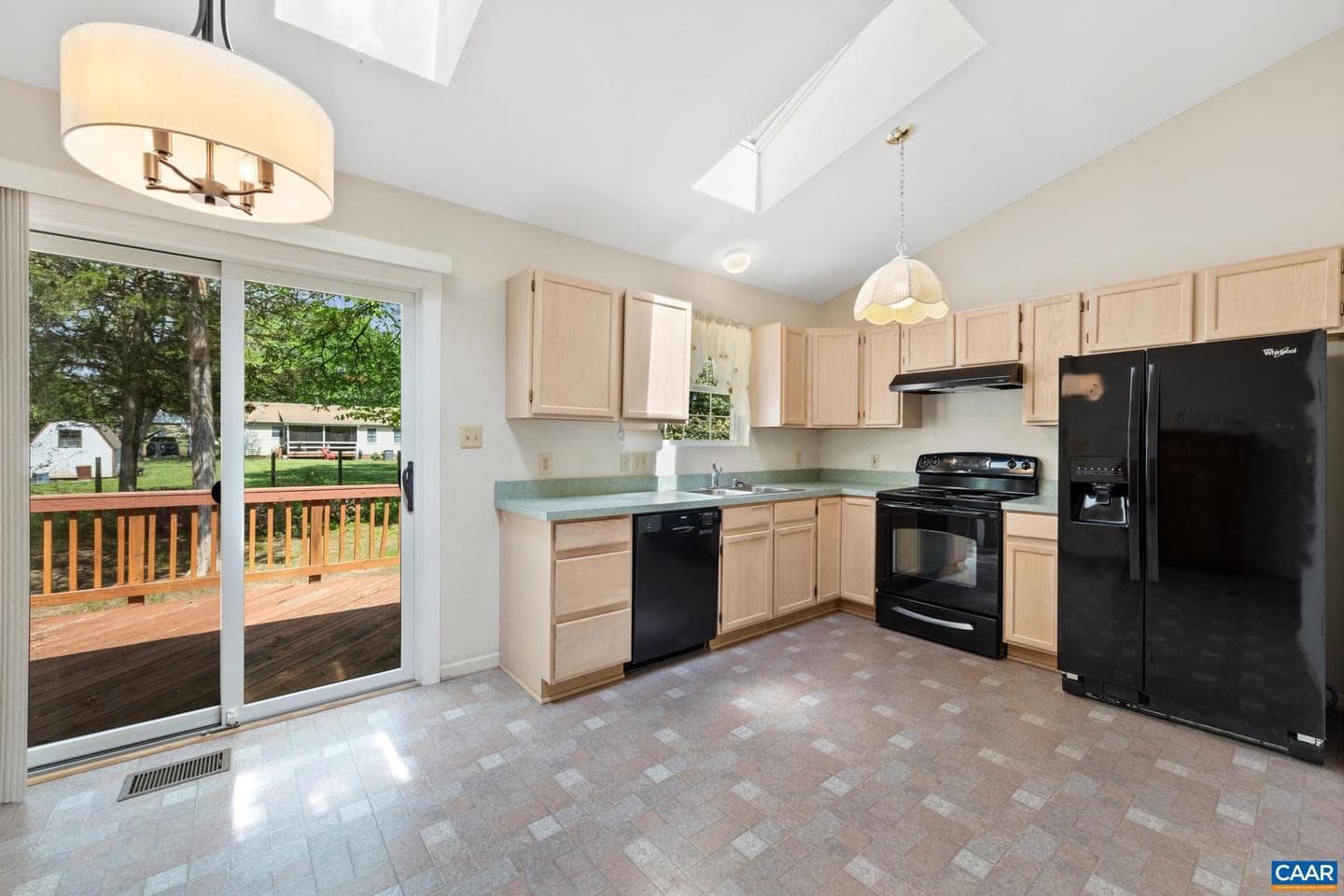 134 William Rd photo 13