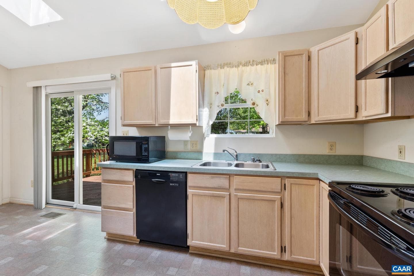 134 William Rd photo 9