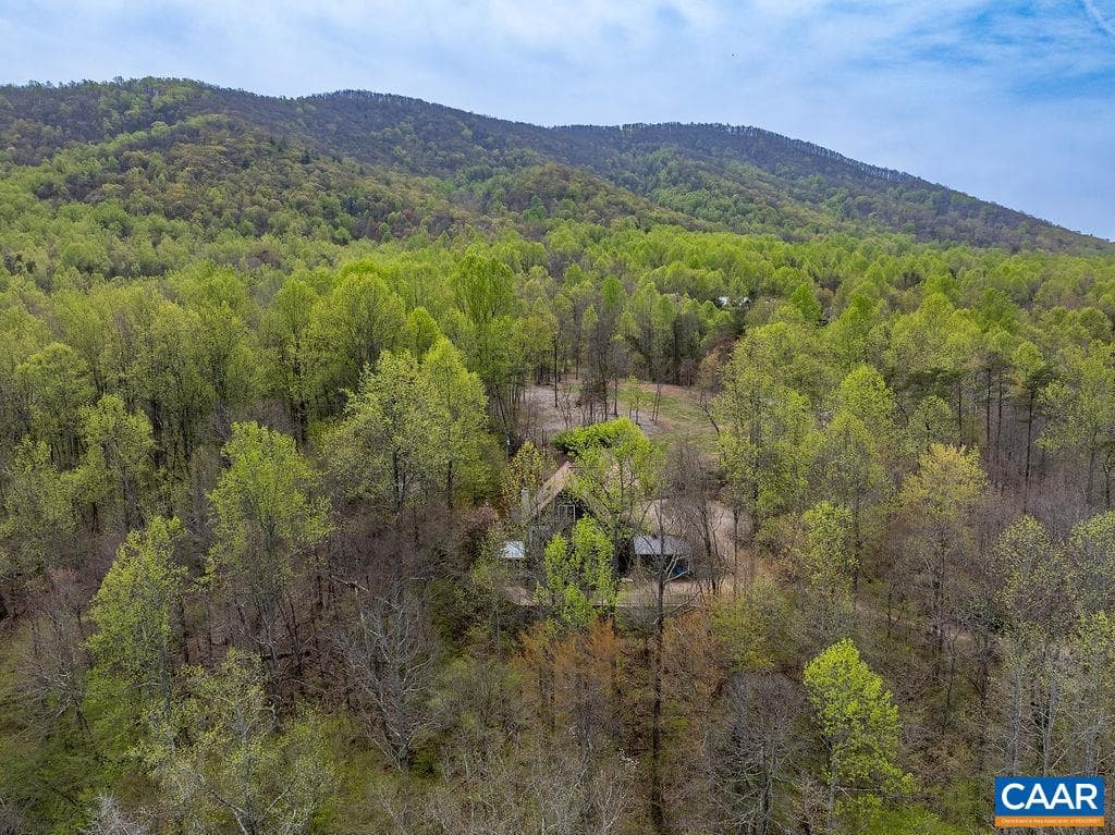 7035 Blackwells Hollow Rd photo 20
