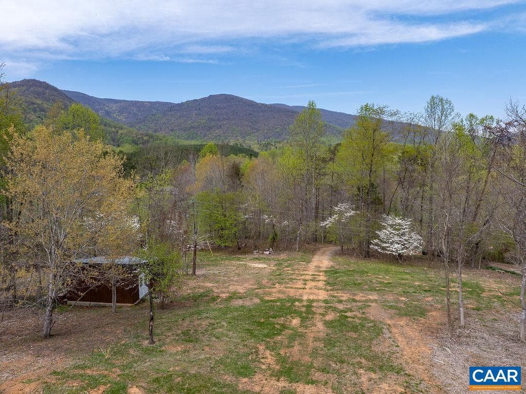 7035 Blackwells Hollow Rd photo 27