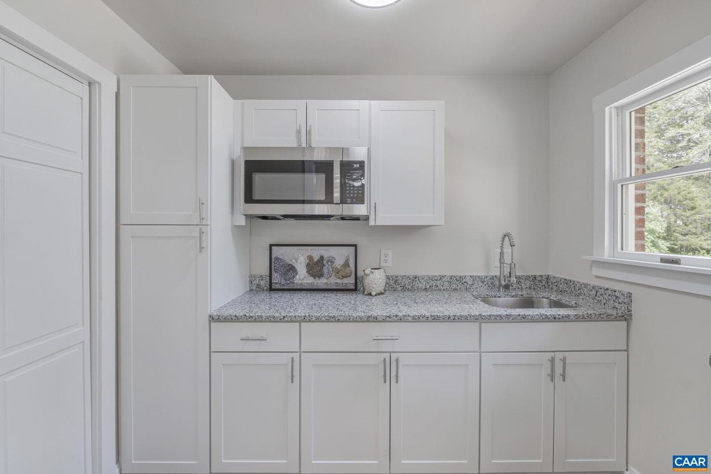115 Montview Dr photo 14