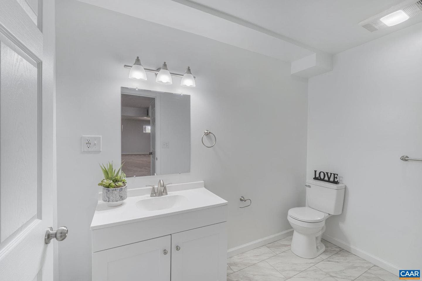 115 Montview Dr photo 40