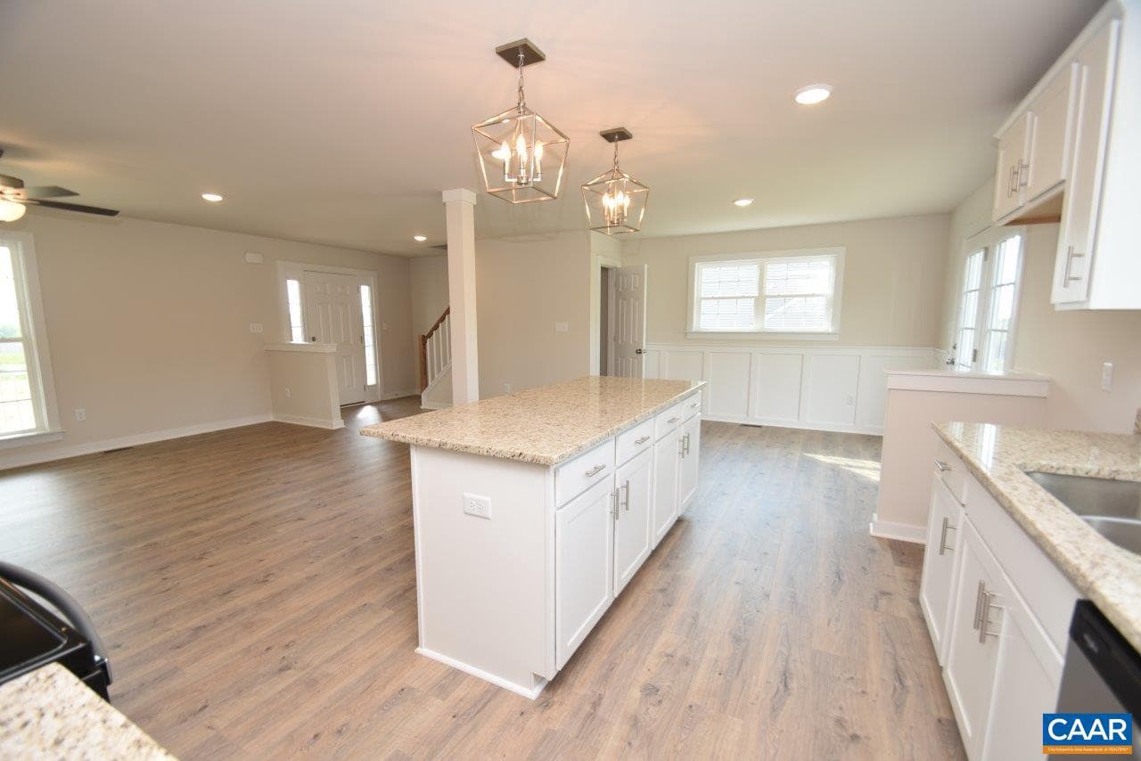 427 Amick Rd #aw3 photo 11