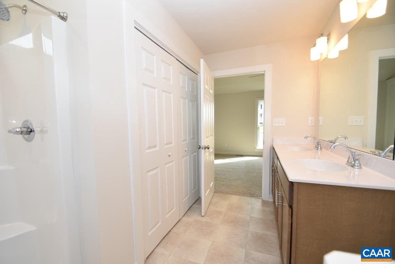 427 Amick Rd #aw3 photo 17
