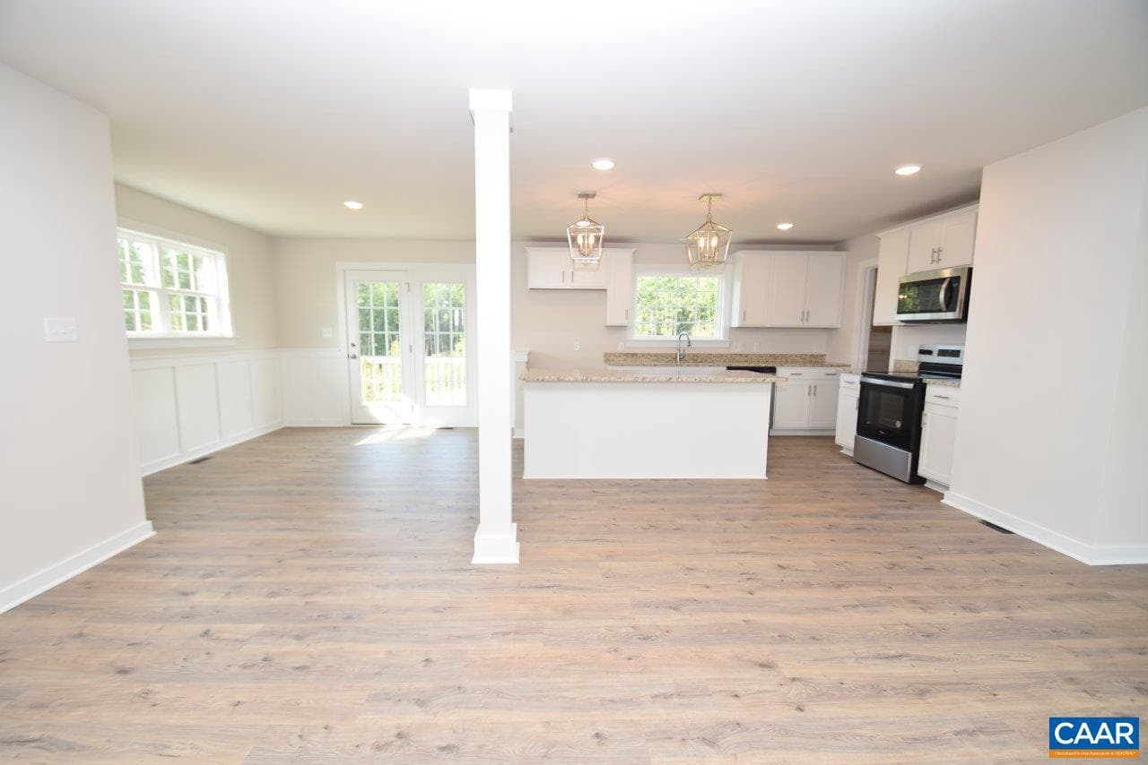 427 Amick Rd #aw3 photo 6
