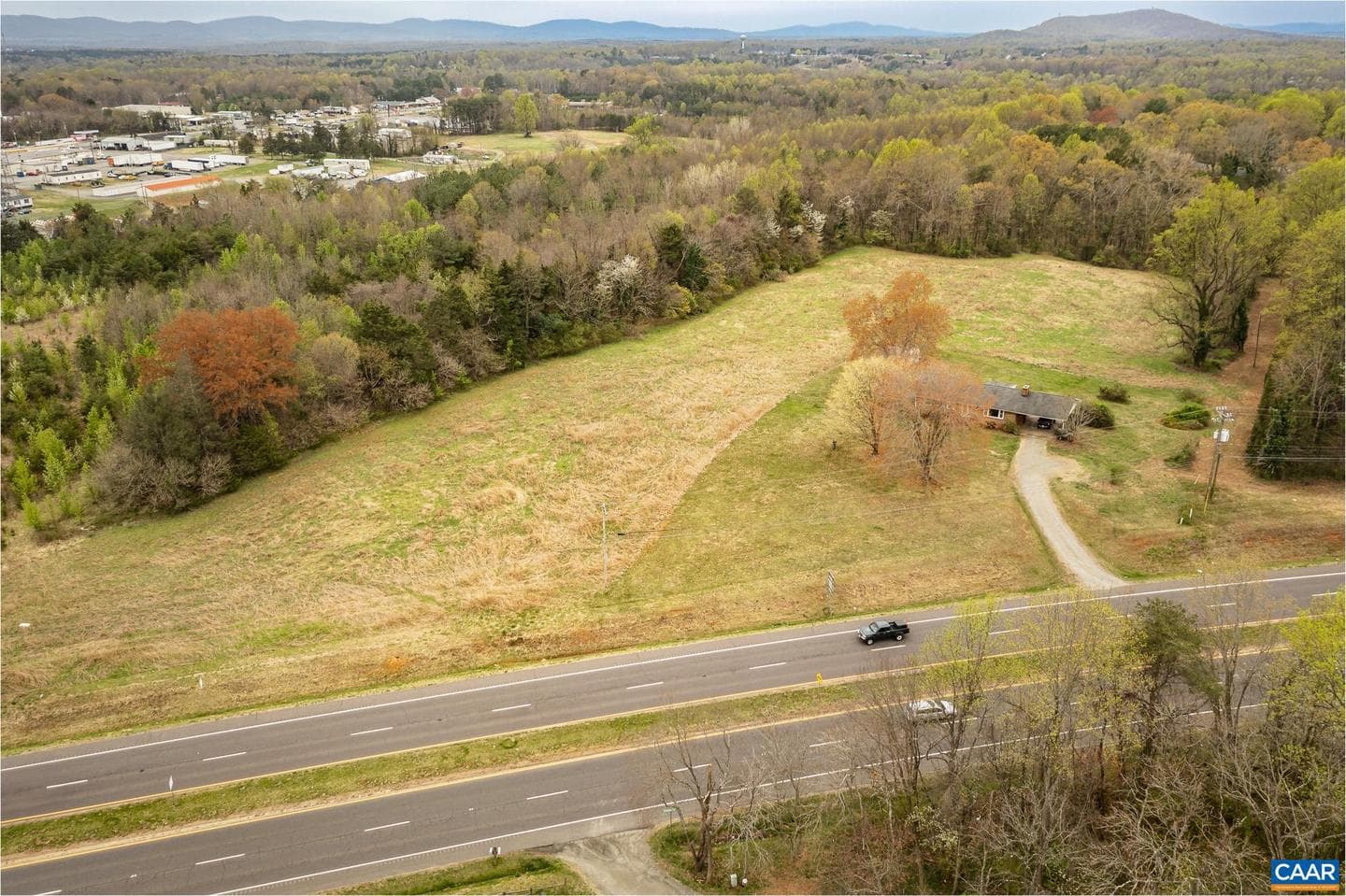 14540 Spotswood Trl photo 3