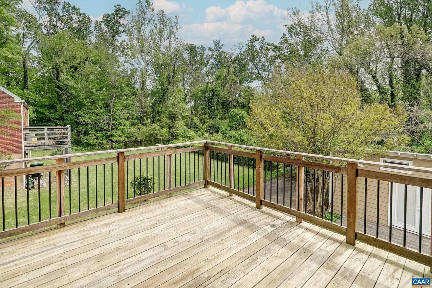 807 Hillcrest Rd photo 19
