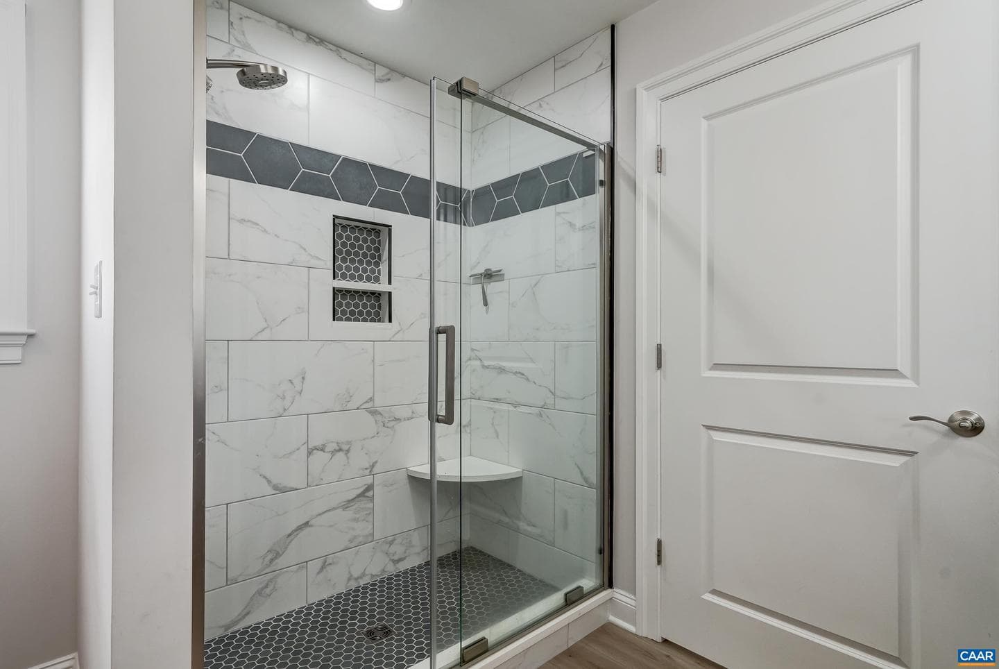 147 Langley Dr photo 27