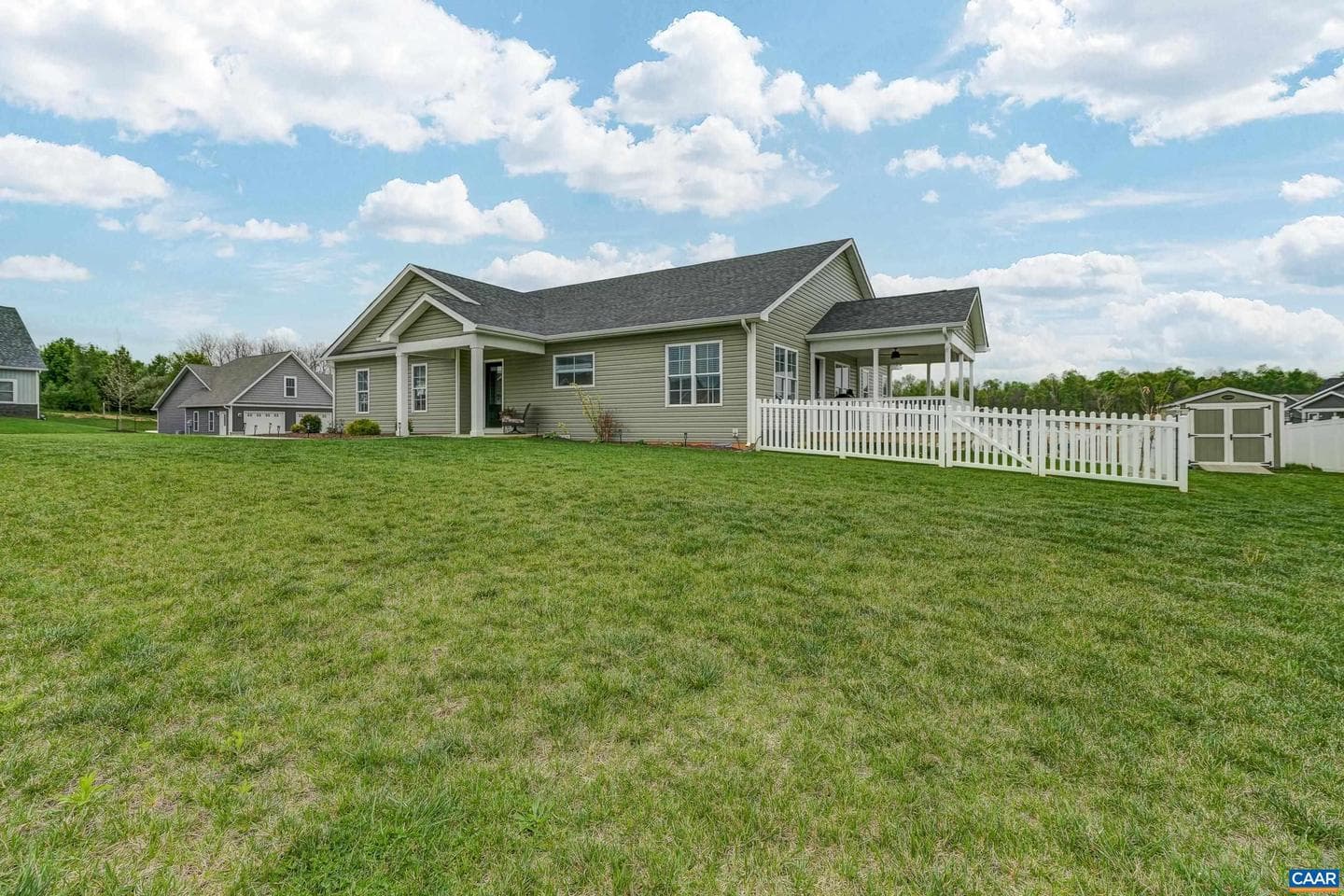 147 Langley Dr photo 36