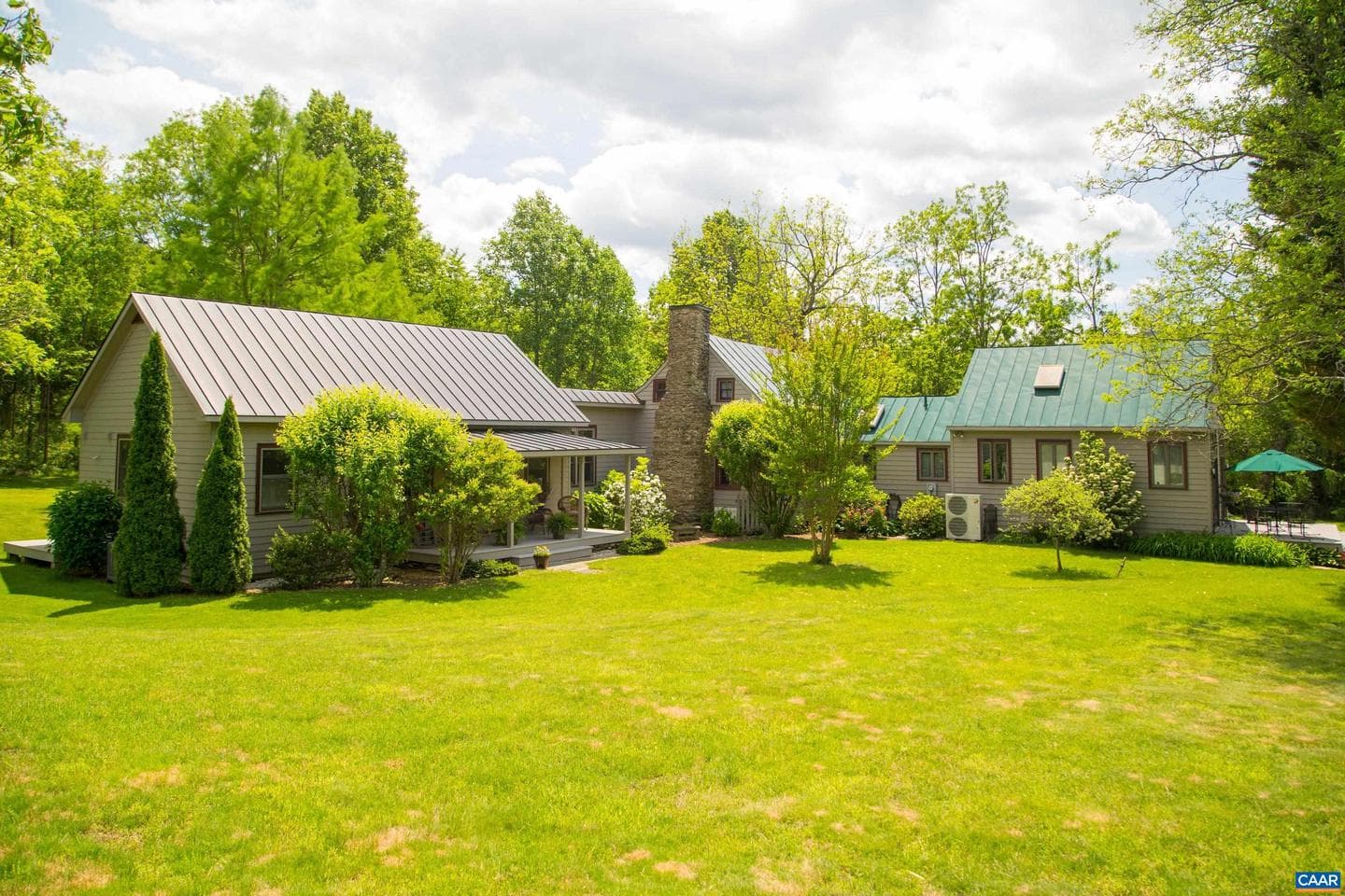 7122 Harris Mountain Ln photo 3
