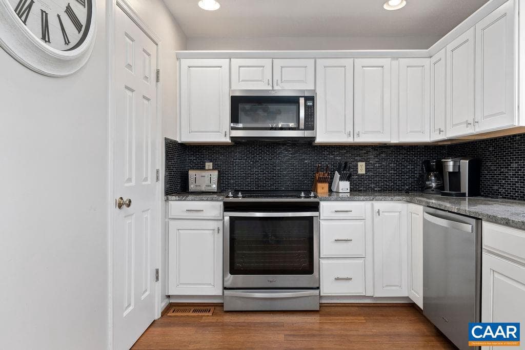 87 Firtree Dr photo 10