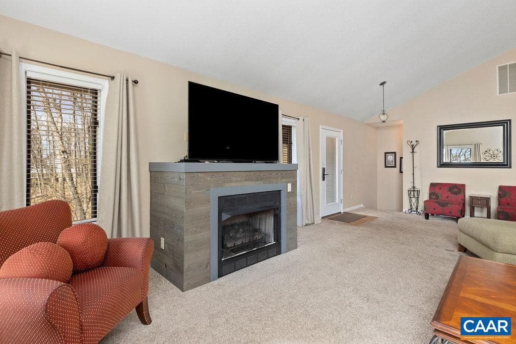 87 Firtree Dr photo 7